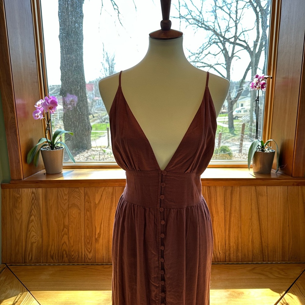 Abercrombie and Fitch Spaghetti Strap Deep V Linen Maxi Dress L NWT